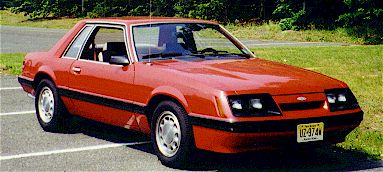 1985 LX front 3/4 view, street trim